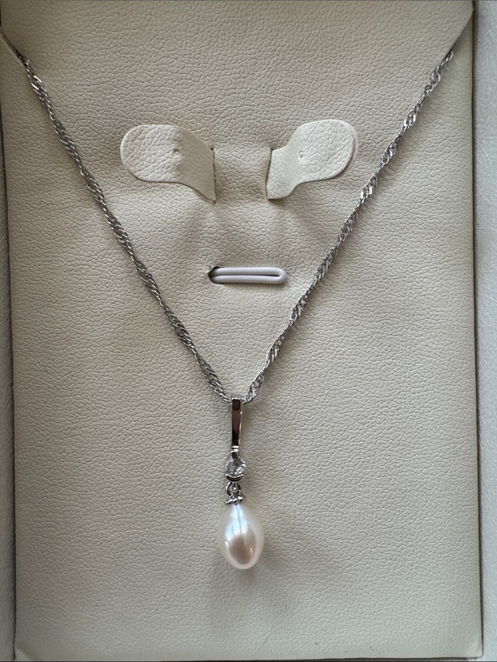 White Pearl Pendant Necklace on Silver Chain